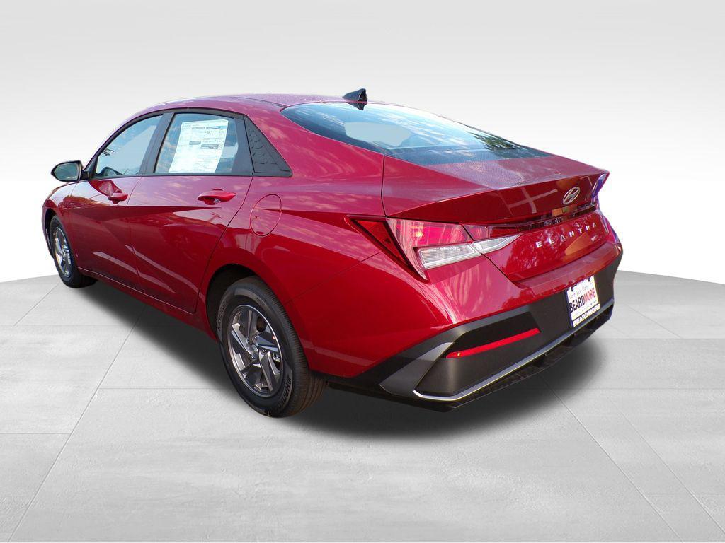 new 2025 Hyundai Elantra car, priced at $23,335