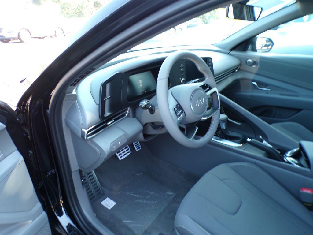 new 2025 Hyundai Elantra car, priced at $23,113