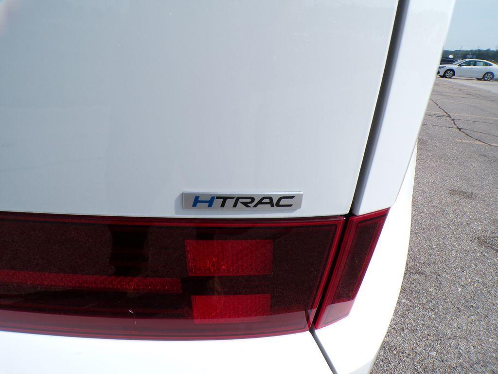 used 2025 Hyundai Santa Fe car, priced at $36,266