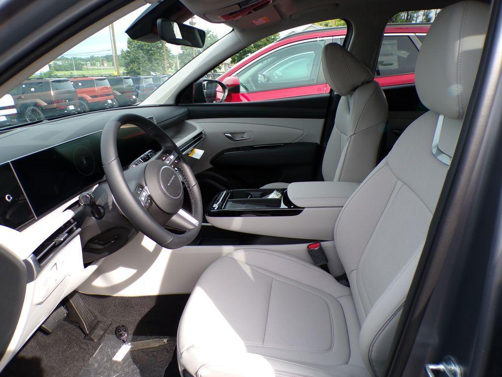 new 2025 Hyundai Tucson car, priced at $39,802