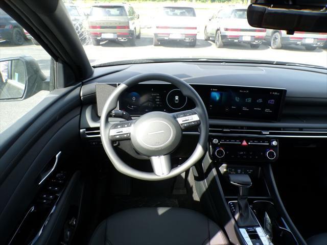 new 2025 Hyundai SANTA CRUZ car, priced at $34,608