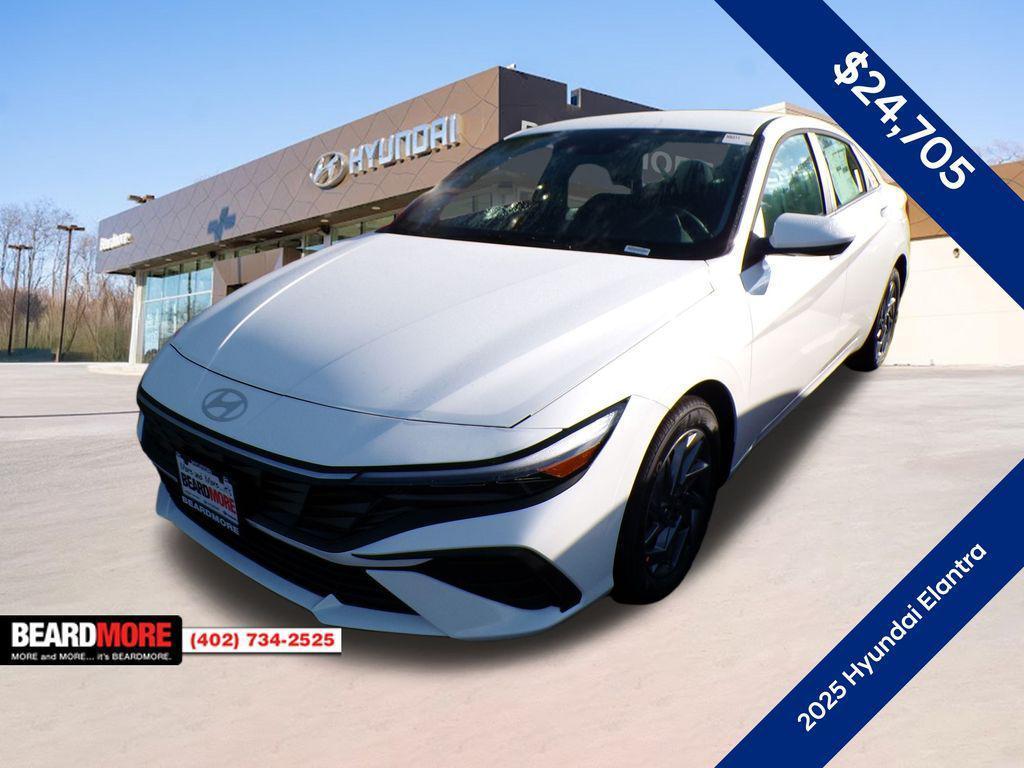 new 2025 Hyundai ELANTRA HEV car, priced at $24,705