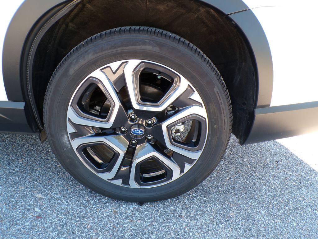 used 2025 Subaru Ascent car, priced at $45,069