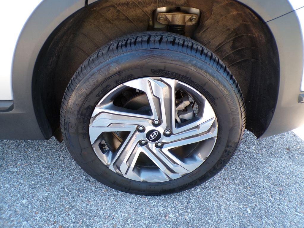 used 2023 Hyundai Santa Fe car, priced at $25,574