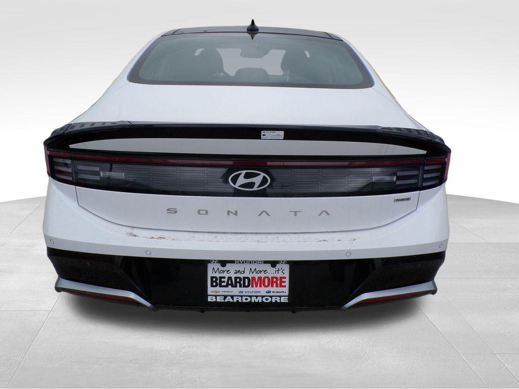 new 2025 Hyundai Sonata Hybrid car, priced at $37,421