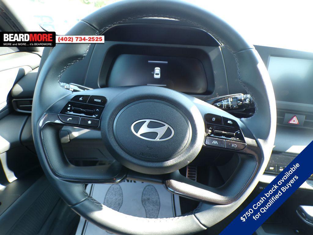 new 2025 Hyundai Elantra car, priced at $22,256