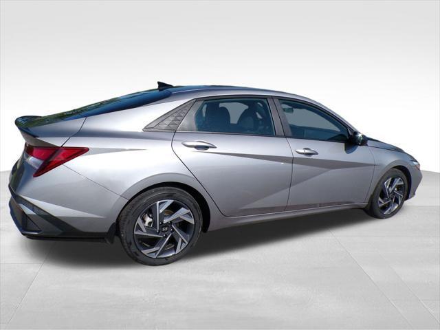 new 2025 Hyundai Elantra car, priced at $22,756