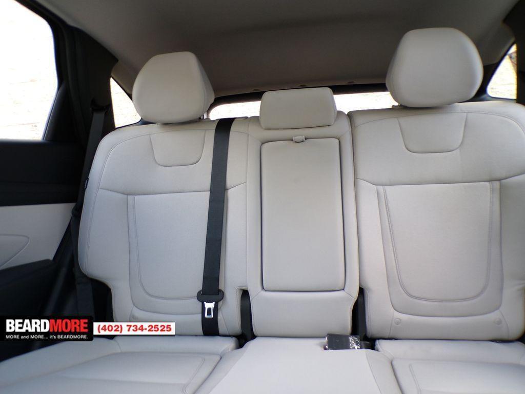 new 2025 Hyundai TUCSON Hybrid car, priced at $32,723