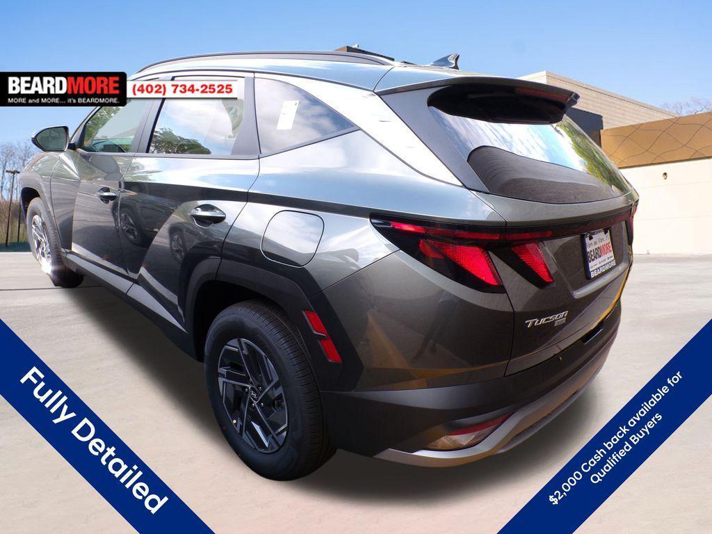 new 2025 Hyundai TUCSON Hybrid car, priced at $32,723