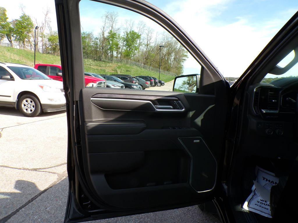 used 2022 Chevrolet Silverado 1500 car, priced at $48,278