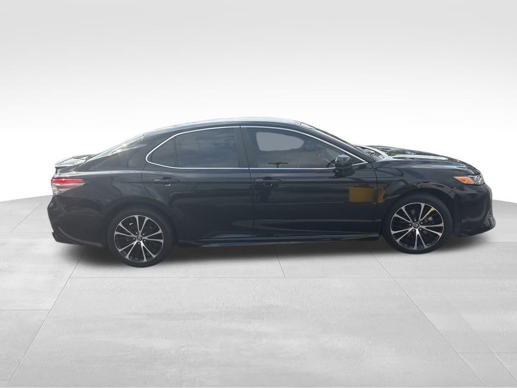 used 2018 Toyota Camry car, priced at $18,856