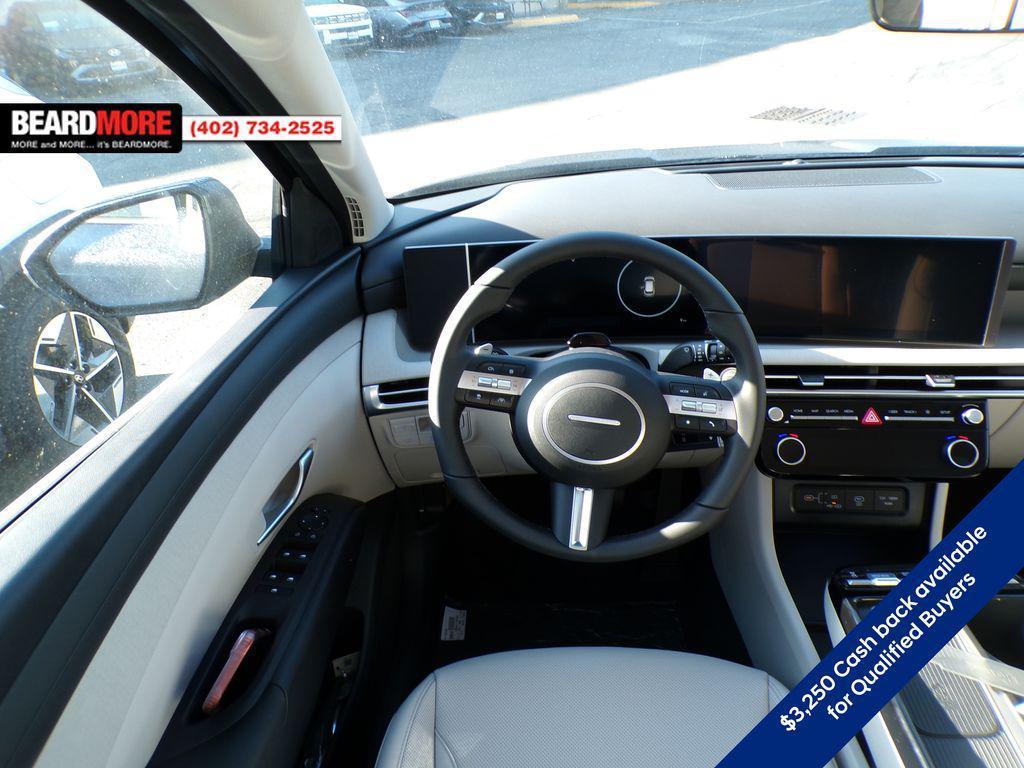 new 2025 Hyundai TUCSON Hybrid car, priced at $33,776