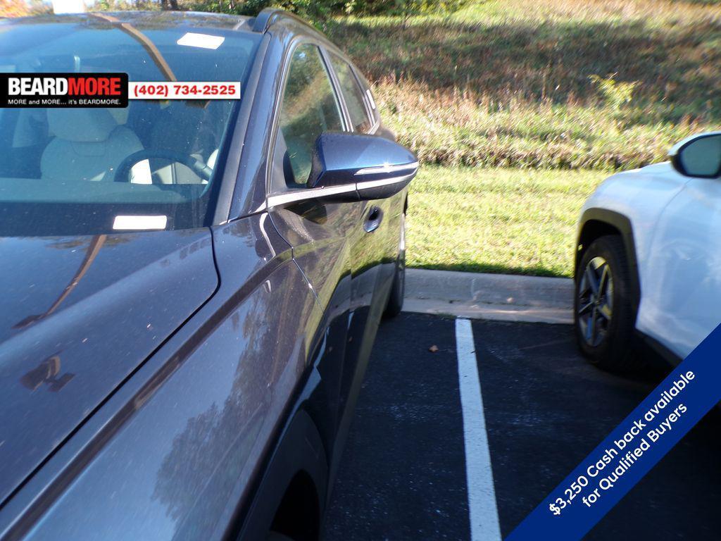 new 2025 Hyundai TUCSON Hybrid car, priced at $33,776