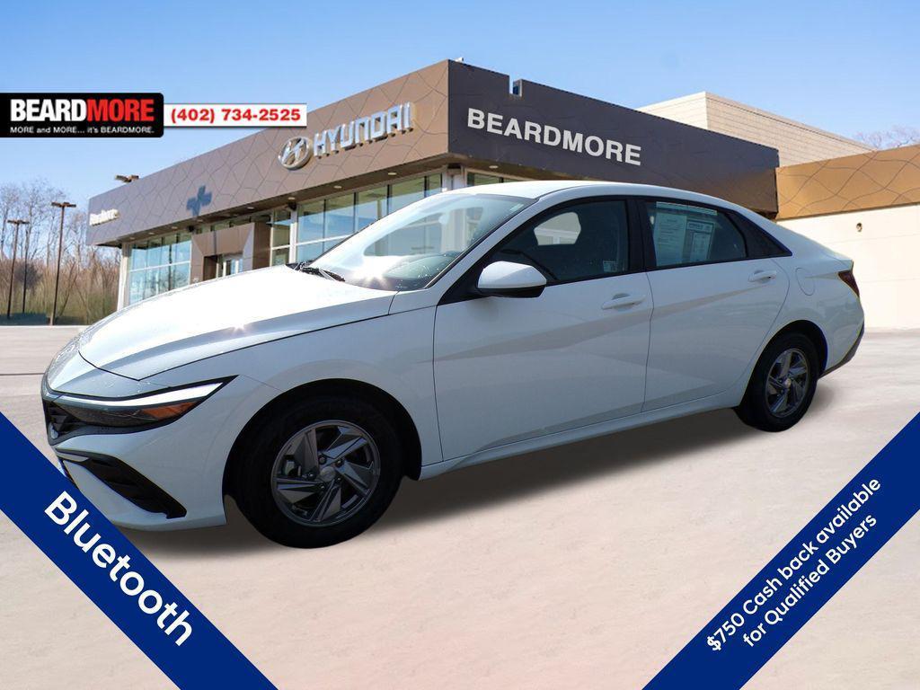 new 2025 Hyundai Elantra car, priced at $21,807