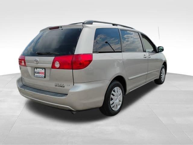 used 2006 Toyota Sienna car, priced at $6,477