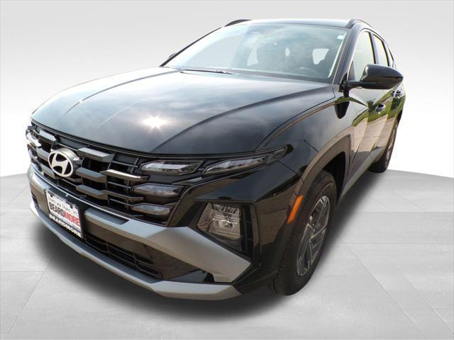 new 2025 Hyundai TUCSON Hybrid car, priced at $33,130