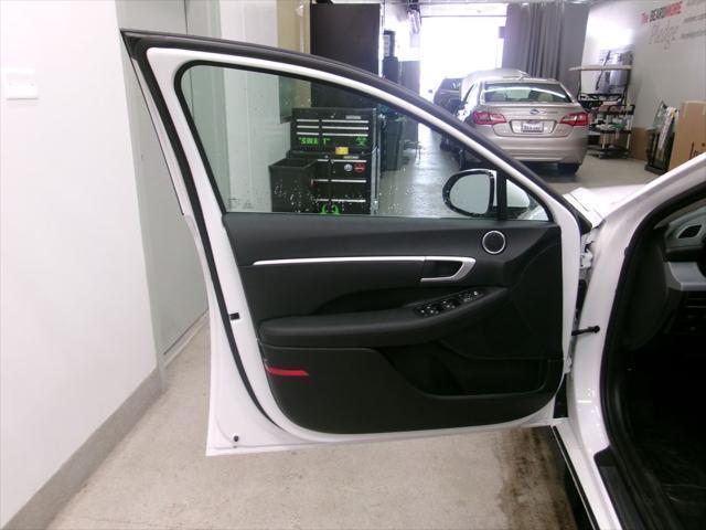 new 2025 Hyundai Sonata Hybrid car, priced at $31,358