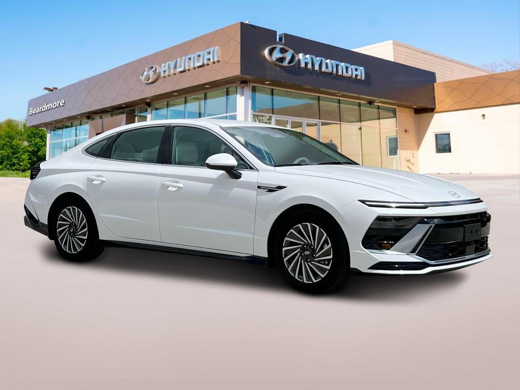 new 2025 Hyundai Sonata Hybrid car, priced at $32,358