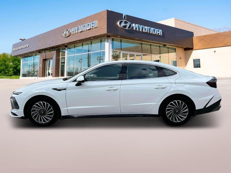 new 2025 Hyundai Sonata Hybrid car, priced at $32,358