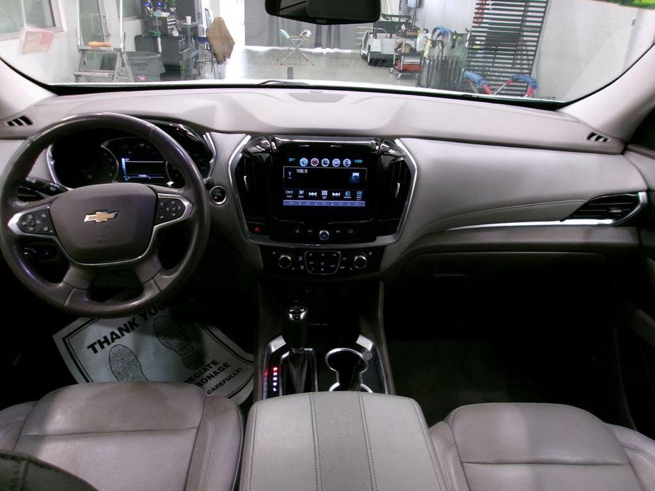 used 2019 Chevrolet Traverse car, priced at $23,977