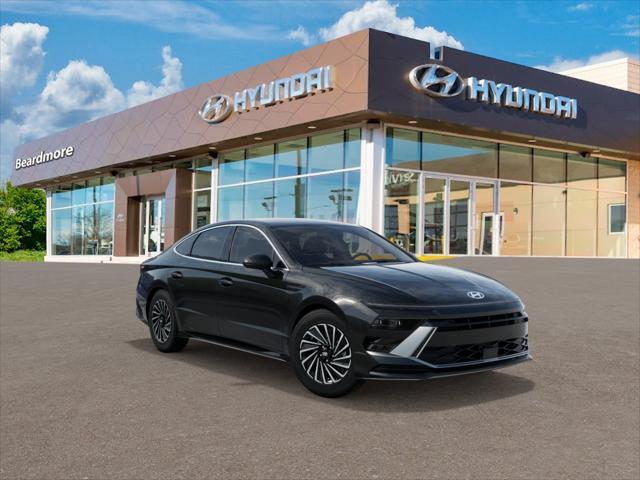 new 2025 Hyundai Sonata Hybrid car, priced at $32,020