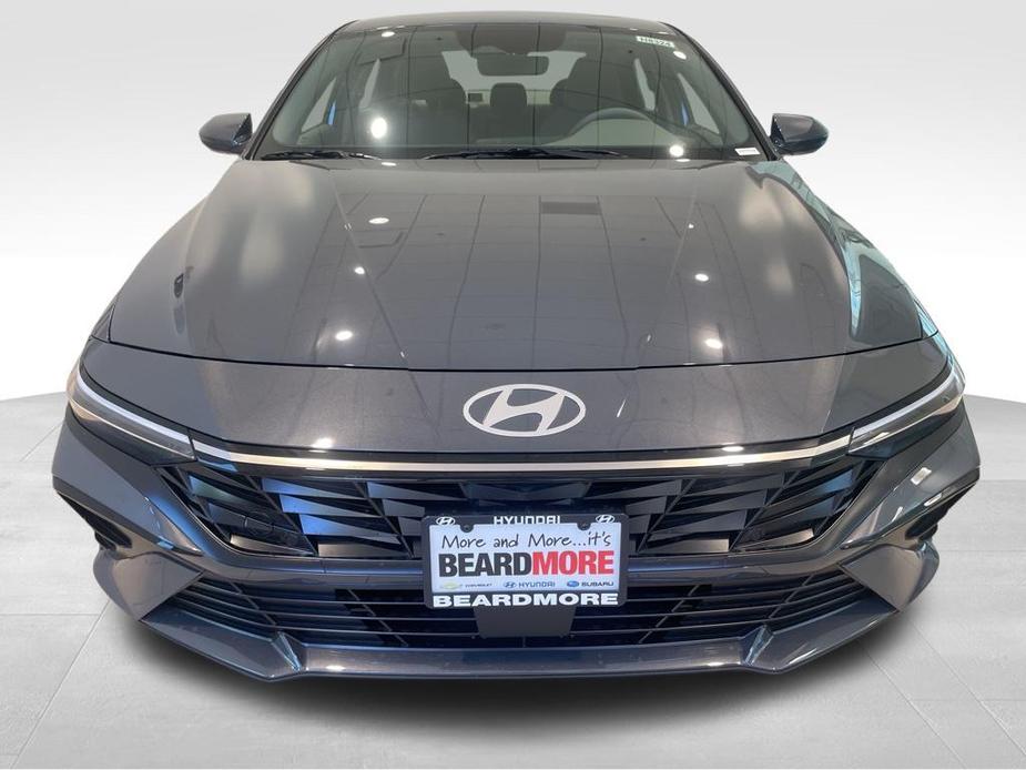 new 2024 Hyundai Elantra car, priced at $25,224