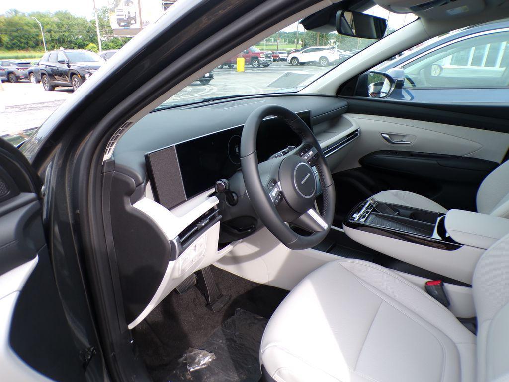 new 2025 Hyundai TUCSON Hybrid car, priced at $36,443