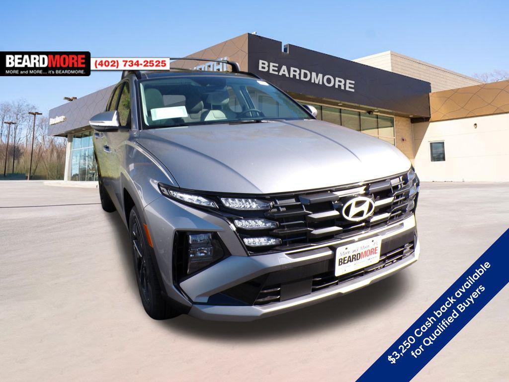 new 2025 Hyundai TUCSON Hybrid car, priced at $33,673