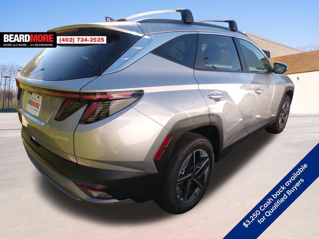 new 2025 Hyundai TUCSON Hybrid car, priced at $33,673