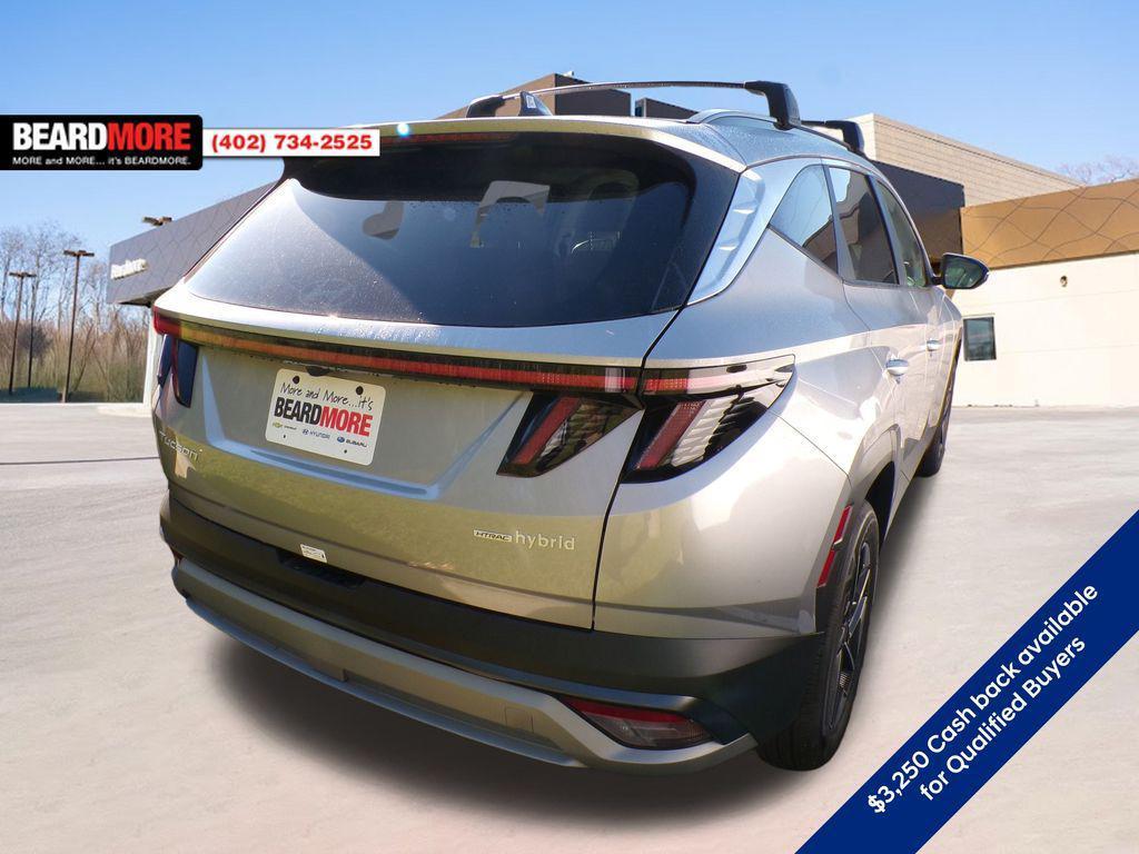 new 2025 Hyundai TUCSON Hybrid car, priced at $33,673