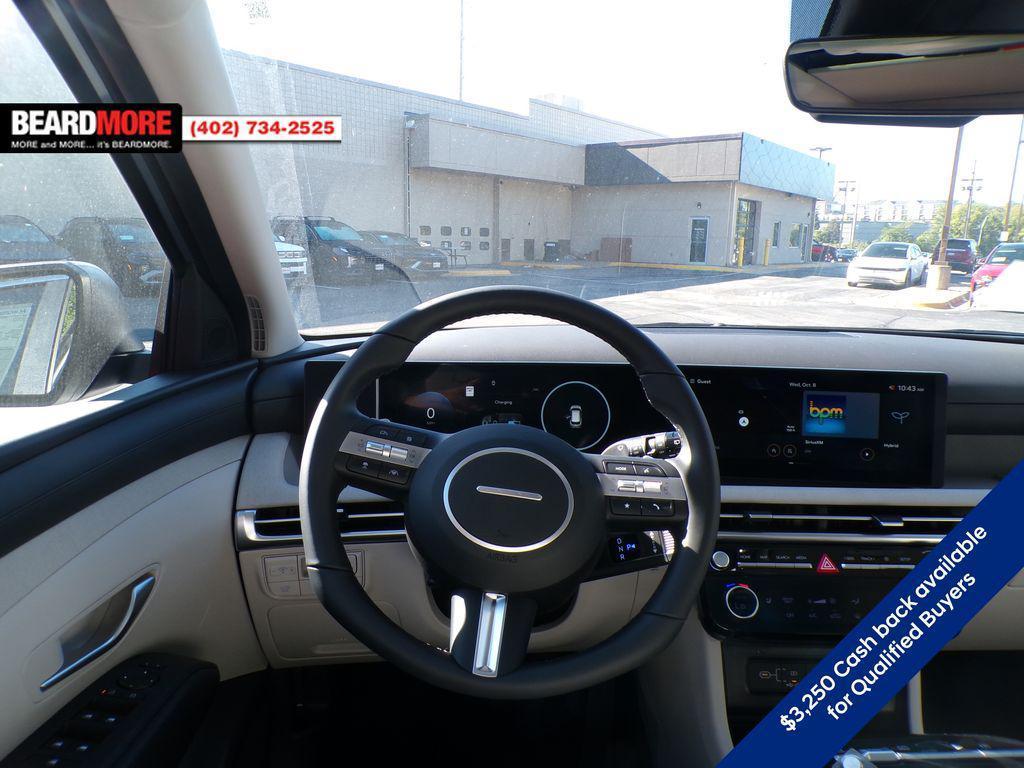 new 2025 Hyundai TUCSON Hybrid car, priced at $33,673