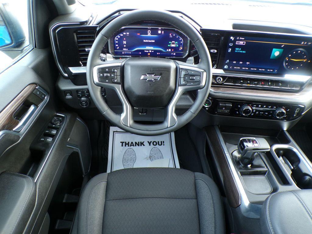 used 2023 Chevrolet Silverado 1500 car, priced at $47,112