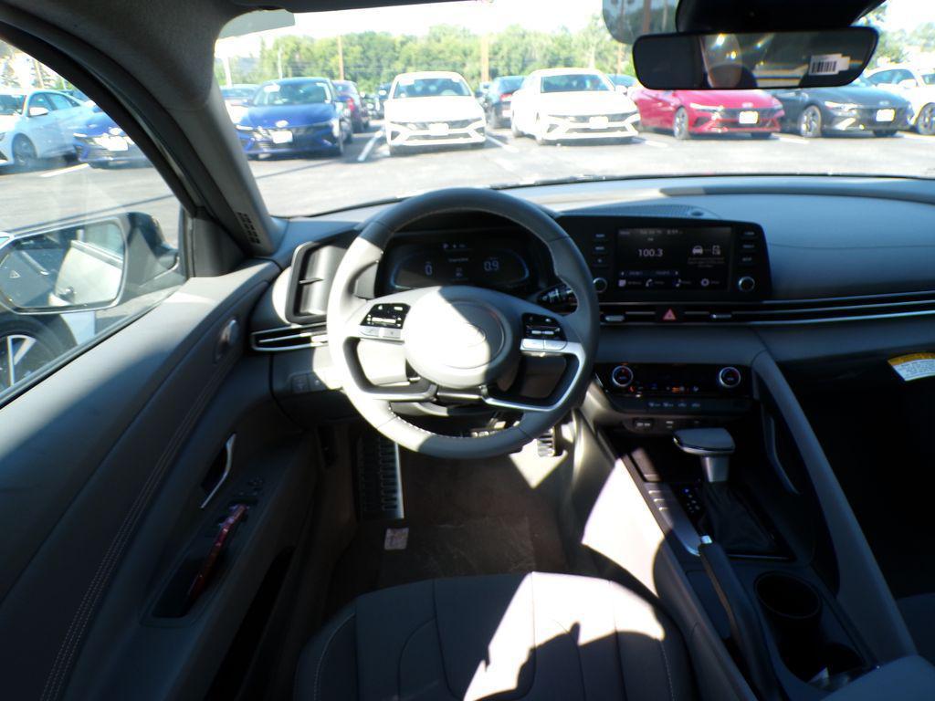 new 2025 Hyundai Elantra car, priced at $23,120