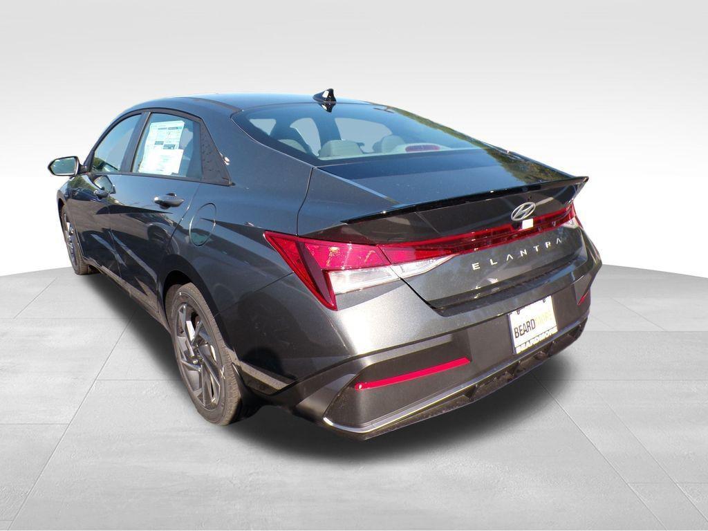 new 2025 Hyundai Elantra car, priced at $23,120