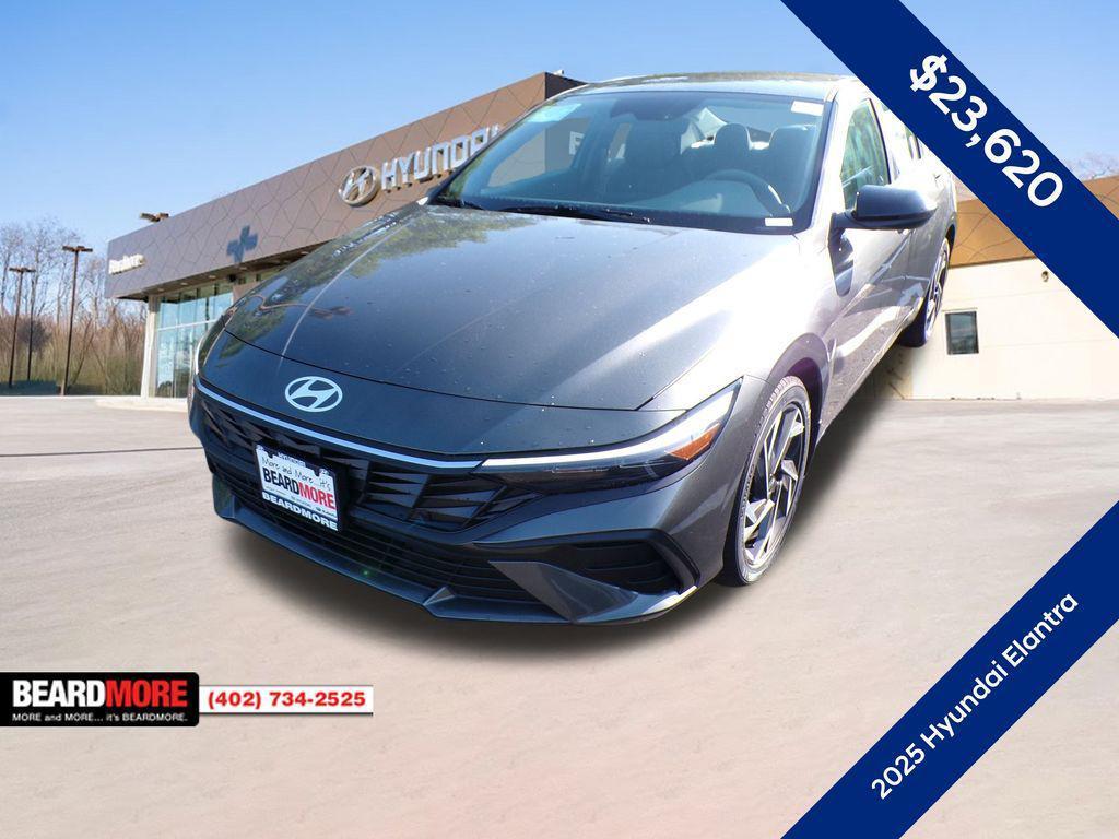 new 2025 Hyundai Elantra car, priced at $23,620