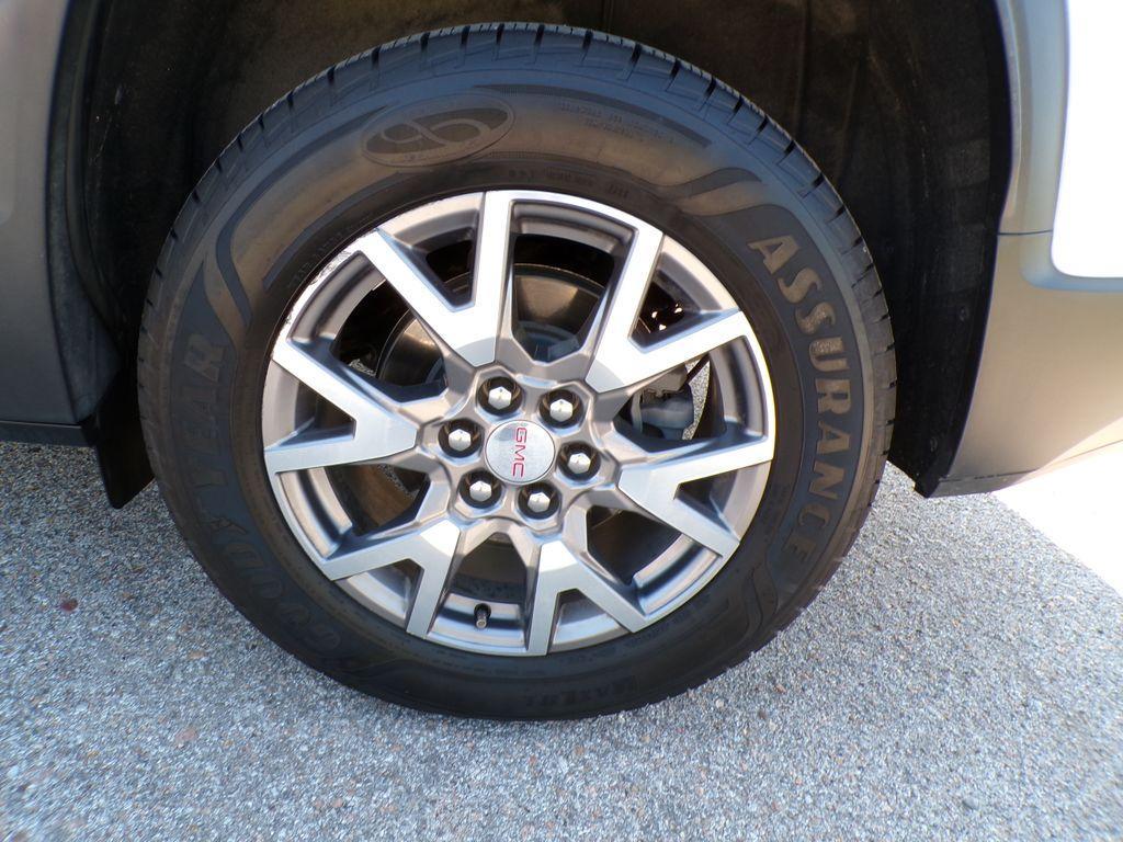 used 2021 GMC Acadia car, priced at $29,257