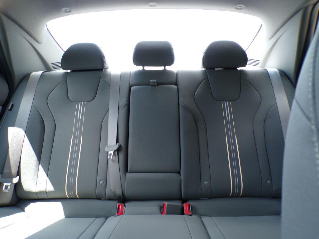 new 2025 Hyundai Elantra car, priced at $25,961