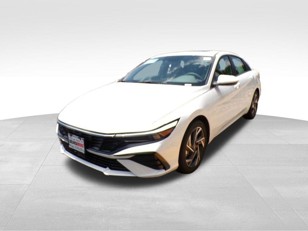 new 2025 Hyundai Elantra car, priced at $25,961