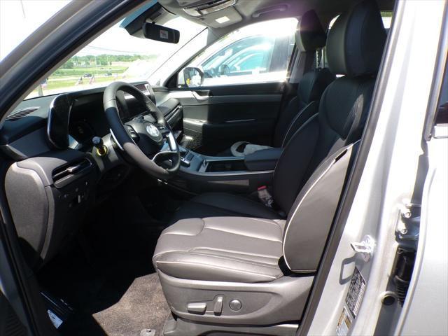 new 2025 Hyundai Palisade car, priced at $41,596