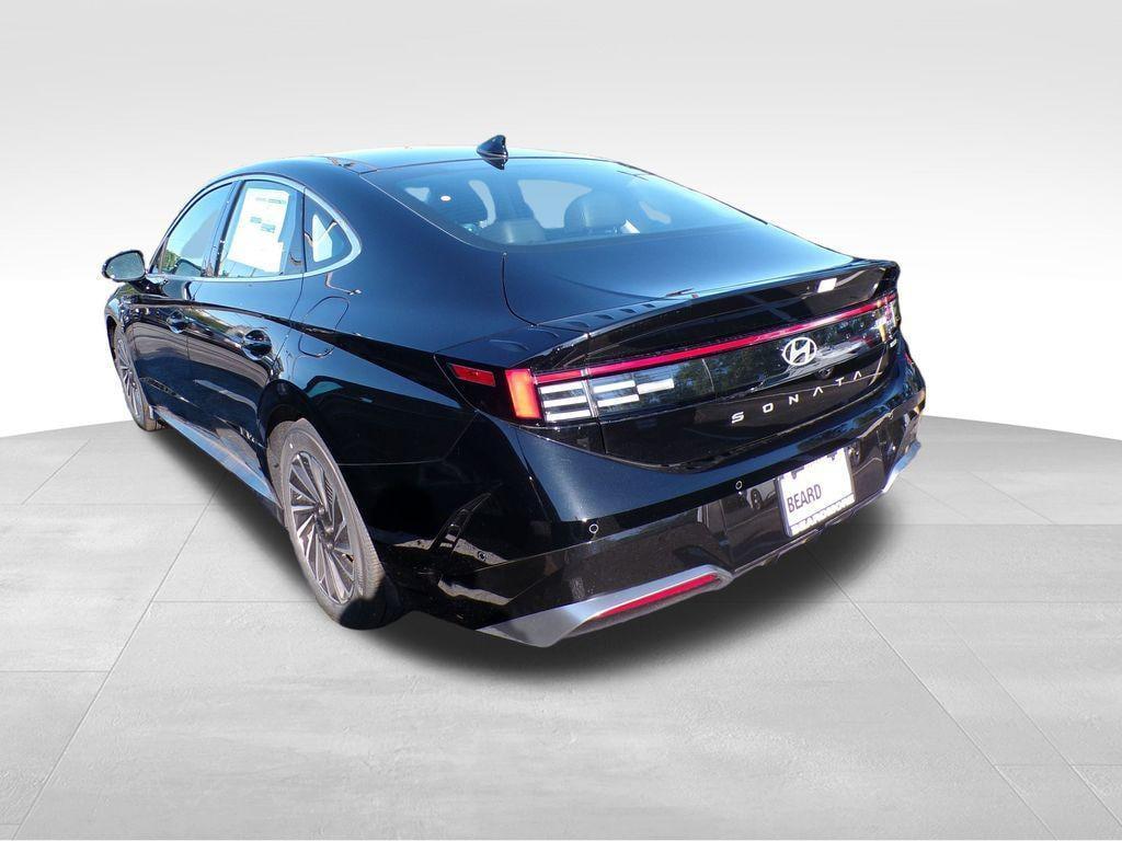 new 2025 Hyundai Sonata Hybrid car, priced at $36,935