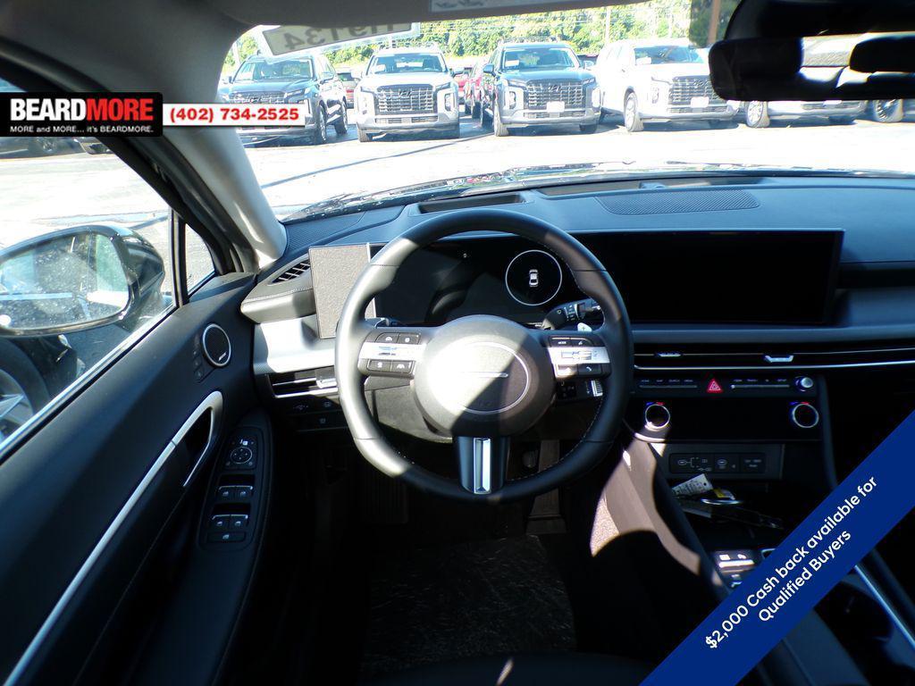 new 2025 Hyundai Sonata Hybrid car, priced at $36,435