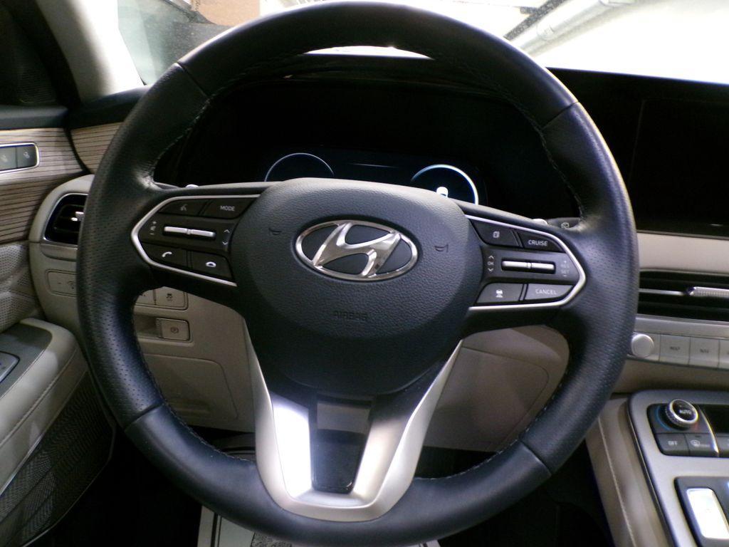 used 2022 Hyundai Palisade car, priced at $39,828