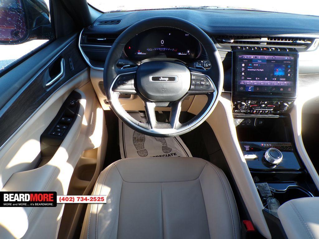 used 2023 Jeep Grand Cherokee car, priced at $34,272