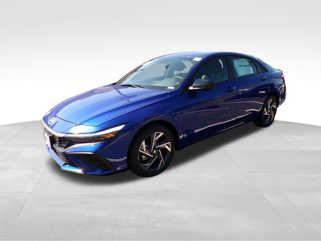 new 2025 Hyundai Elantra car, priced at $23,113