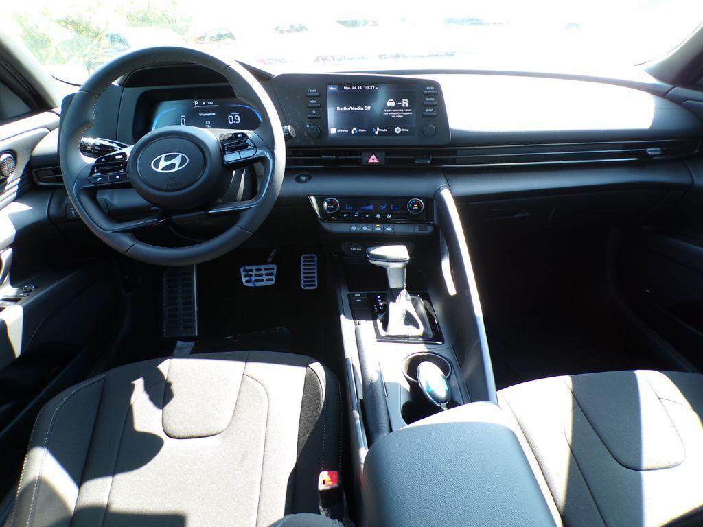 new 2025 Hyundai Elantra car, priced at $23,113