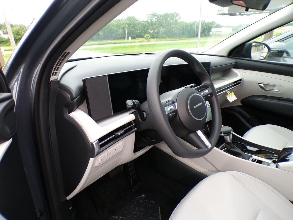 new 2025 Hyundai Tucson car, priced at $31,481