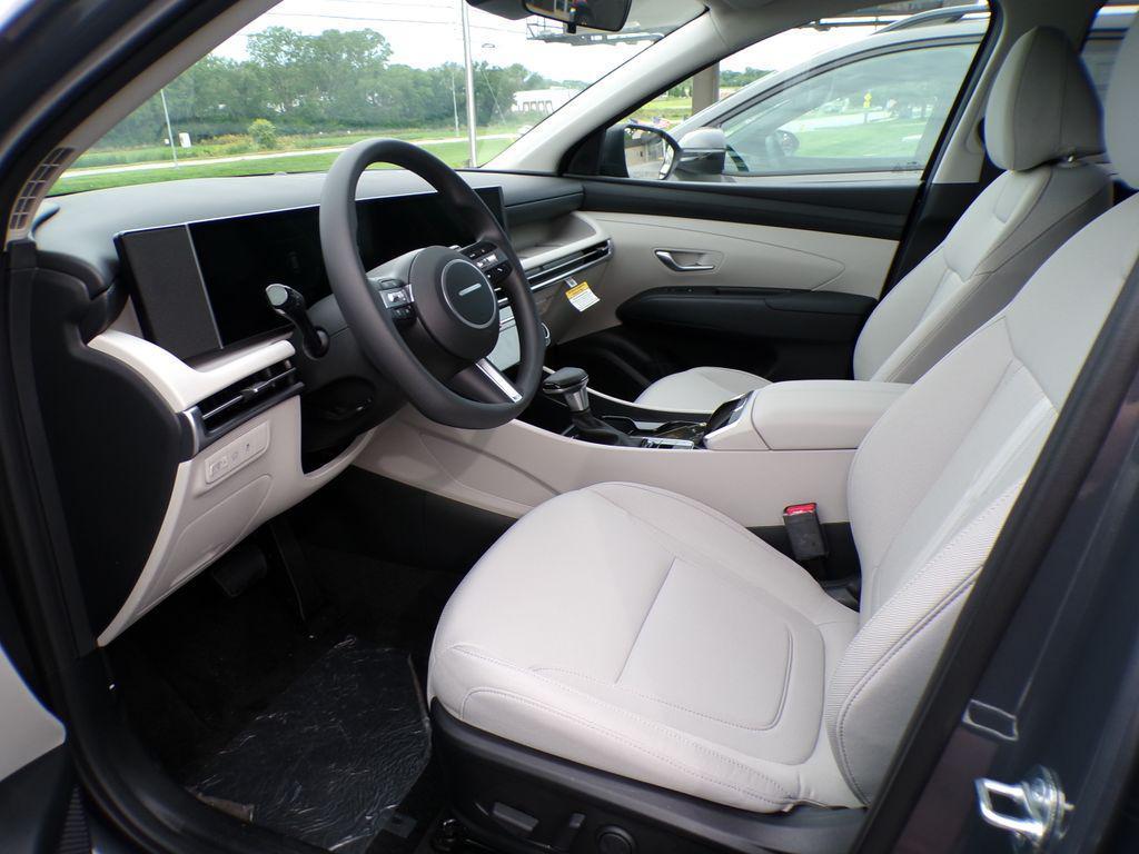 new 2025 Hyundai Tucson car, priced at $31,481