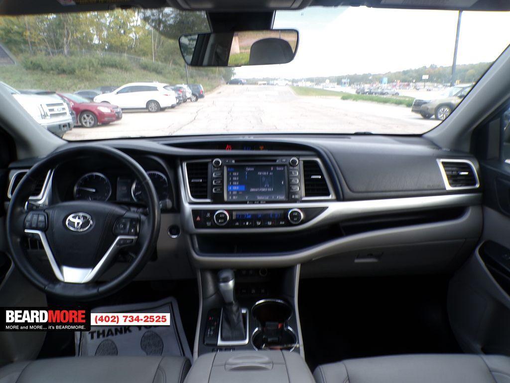 used 2017 Toyota Highlander car, priced at $22,785