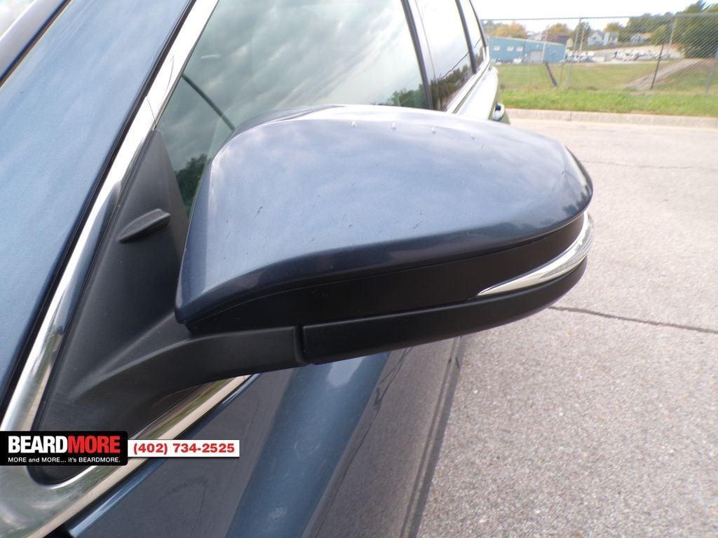 used 2017 Toyota Highlander car, priced at $22,785