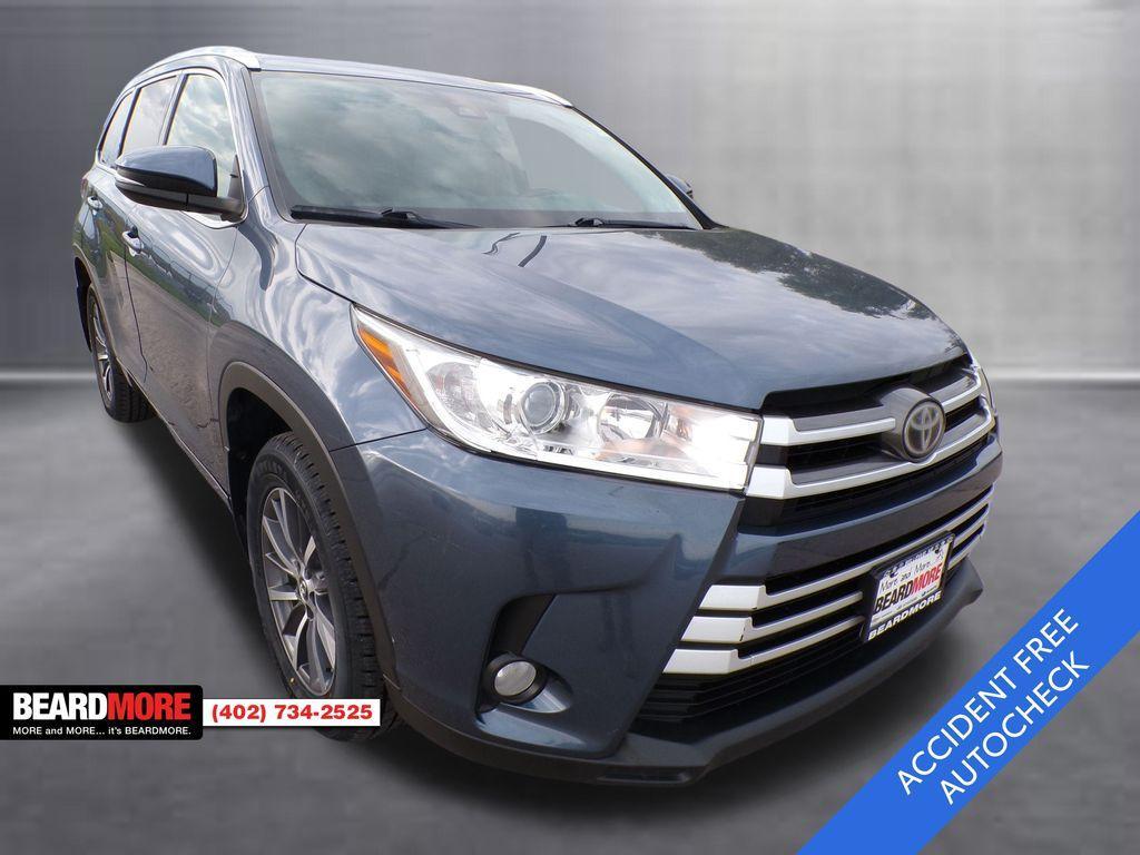 used 2017 Toyota Highlander car, priced at $22,785